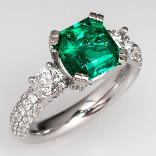 Anillo de oro con esmeralda 1